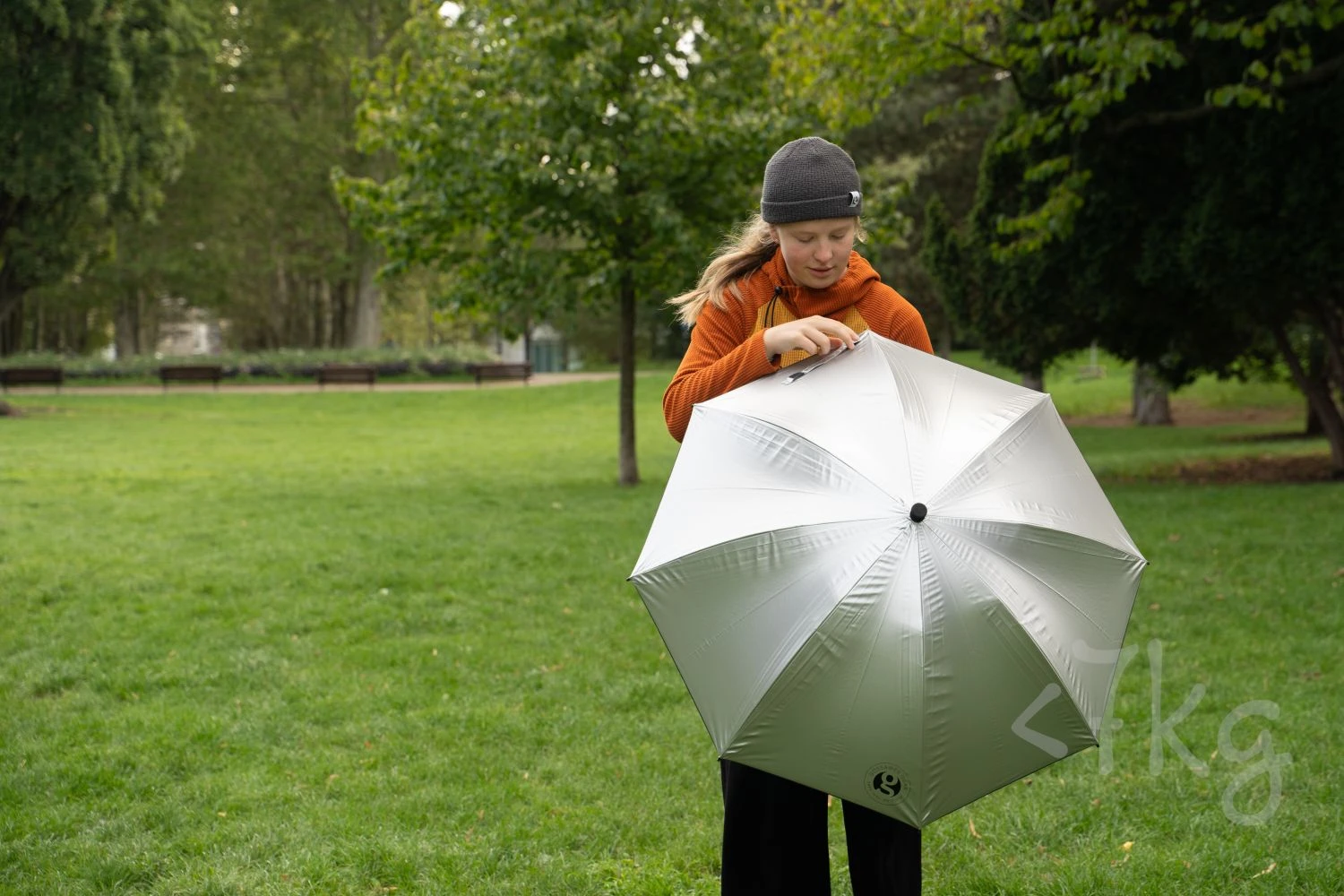 Gossamer Gear Lightrek Hiking Umbrella chrome | Pod 7 kilo
