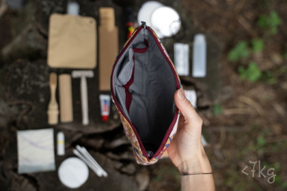 Kousky světa Women's Survival Kit