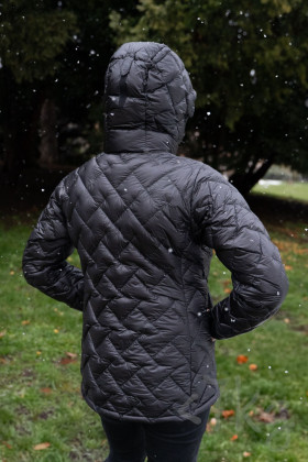 Péřová bunda Montbell Plasma 1000 Alpine Down Parka dámská