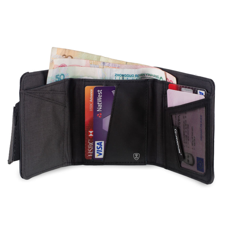 Lifeventure Tri-Fold wallet, 77 g