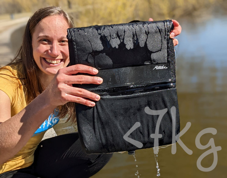 Pouzdro na notebook Matador Laptop Base Layer