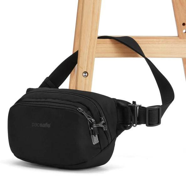 Ledvinka Pacsafe V Anti-Theft Hip Pack