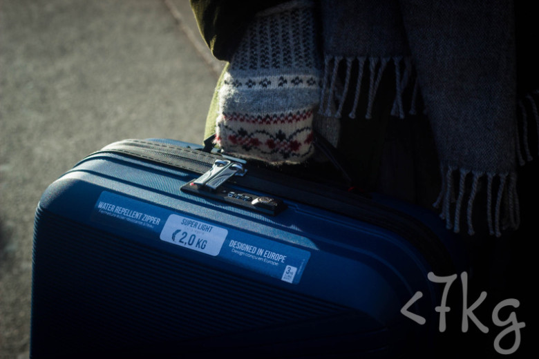 Kufr kabinový American Tourister Airconic Spinner 55